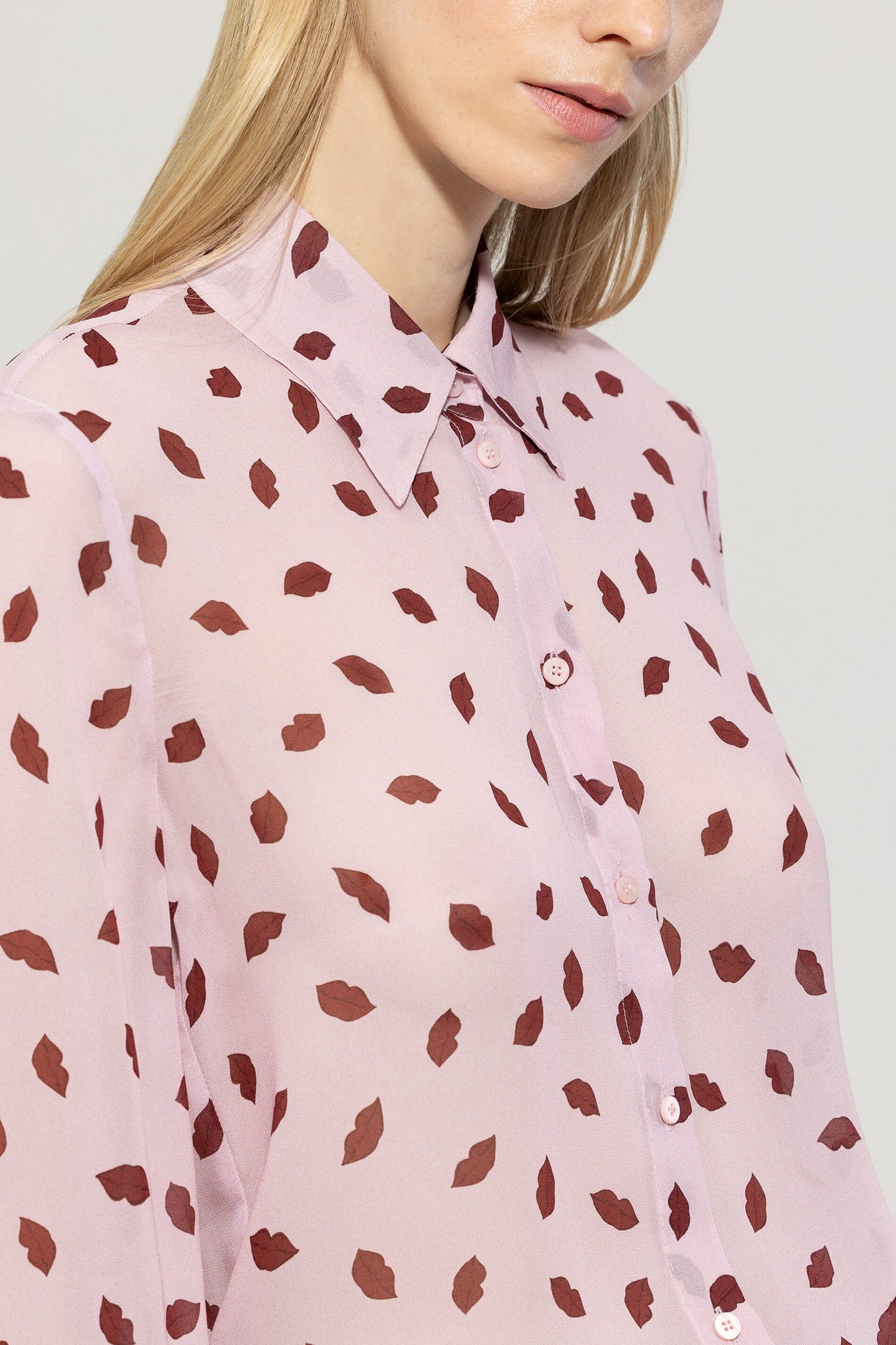 Lips Print Blouse in Pink