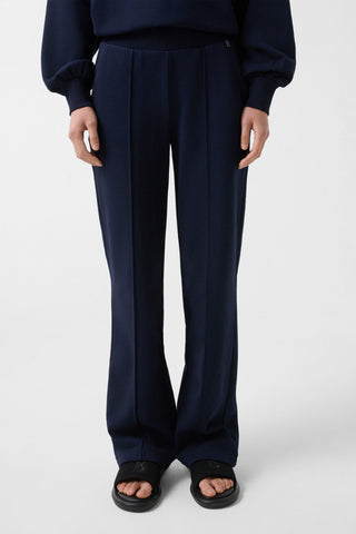 Ela-1 Trackpants in Navy