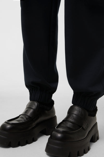 Marou-2 Pants in Black