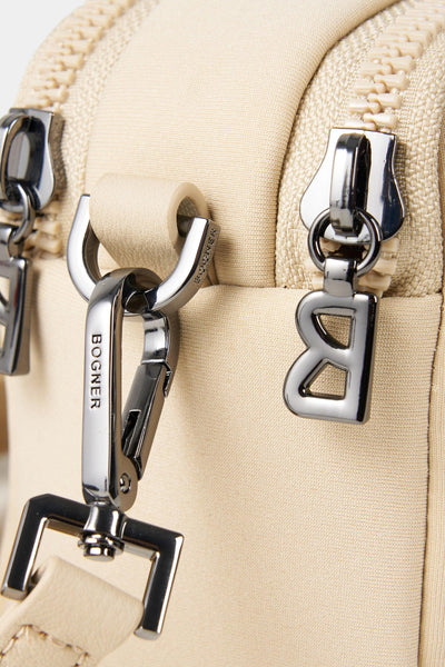 Alvier Avy Crossbody Bag