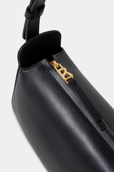 Loges Grandes Yael Leather Shoulderbag in Black