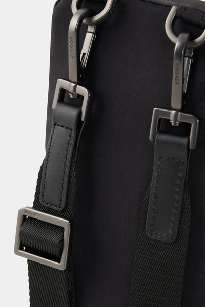Monarch Sklyer Shoulder Bag