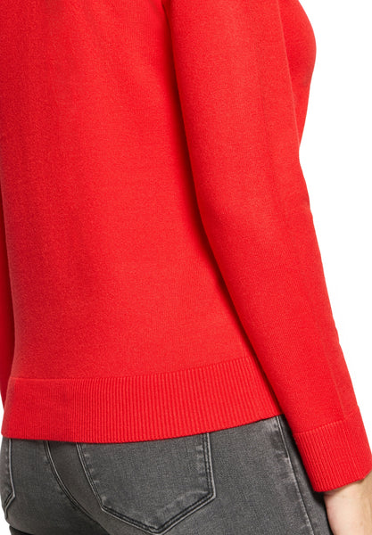 Round-Neck Fine Knit
