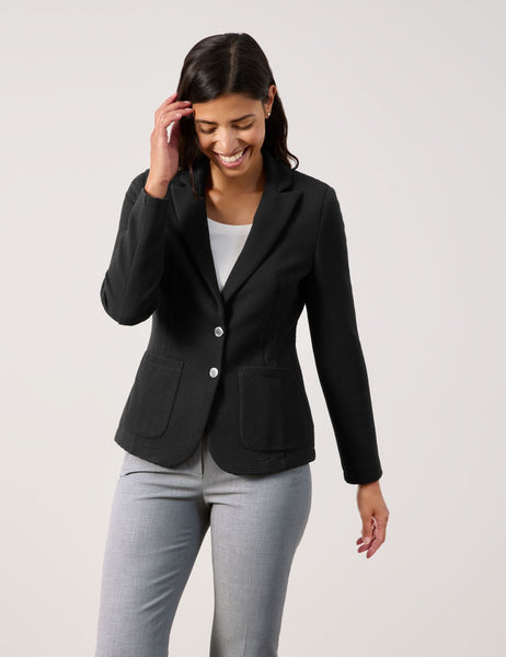 Classic Blazer in Black