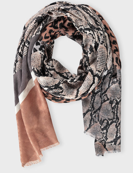Scarf with Animal Print