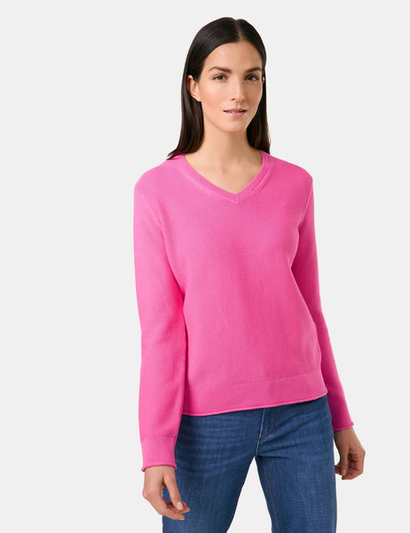 Cotton Knit with V-Neck