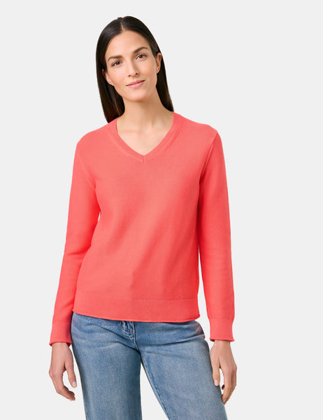 Cotton Knit with V-Neck