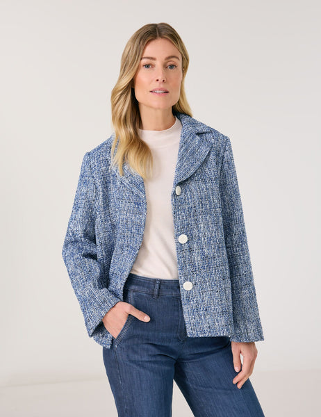 Jacket in Tweed.