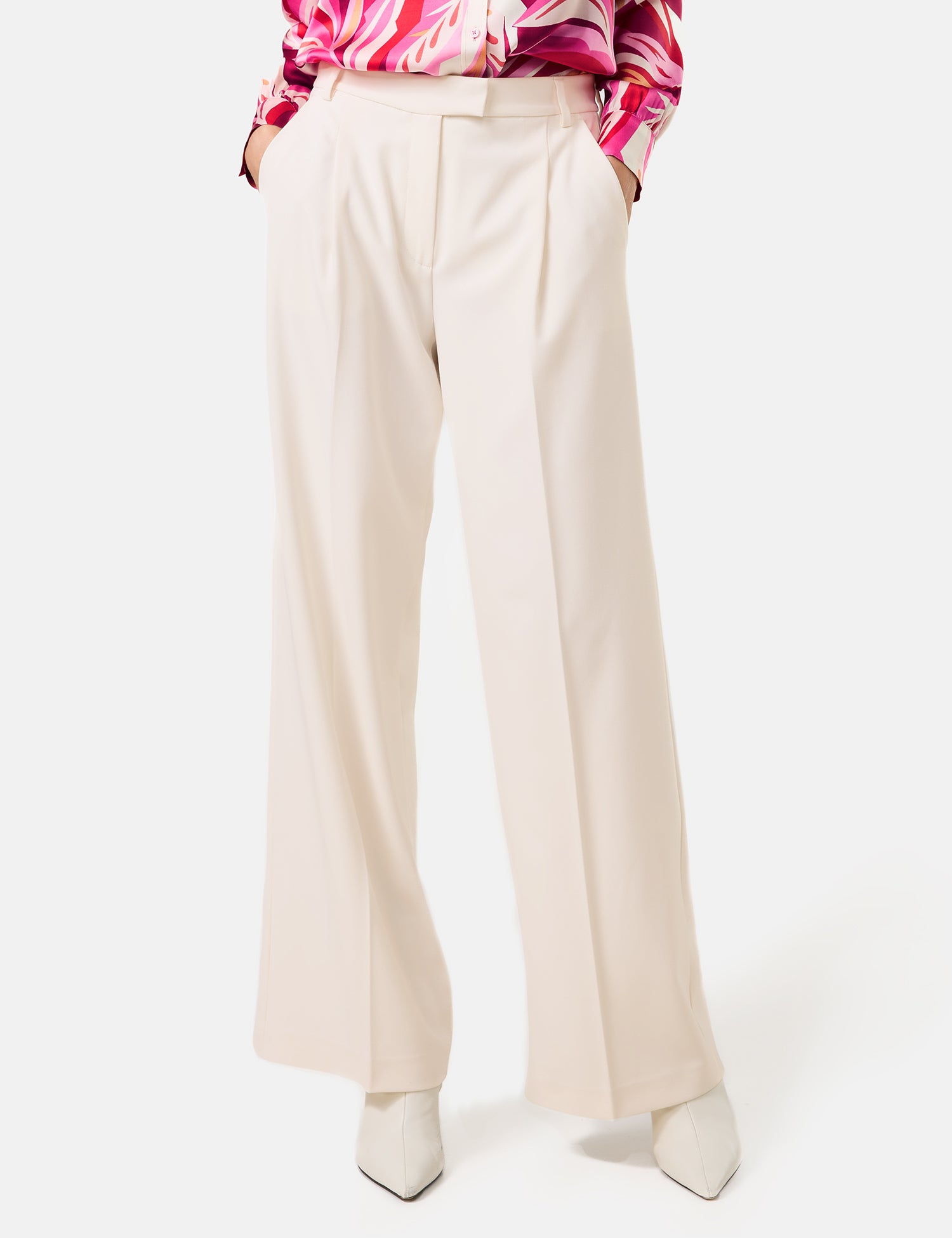 Pants in Whisper White