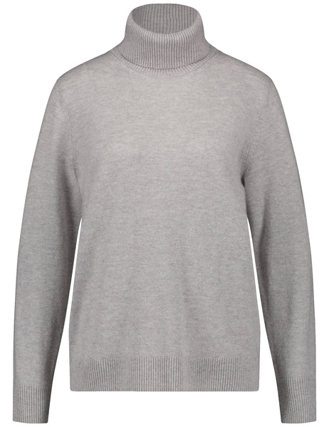 Wool/Cashmere Knit in Roll-Neck