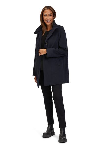 Coat in Wool/Cashmere/Cashgora Blend