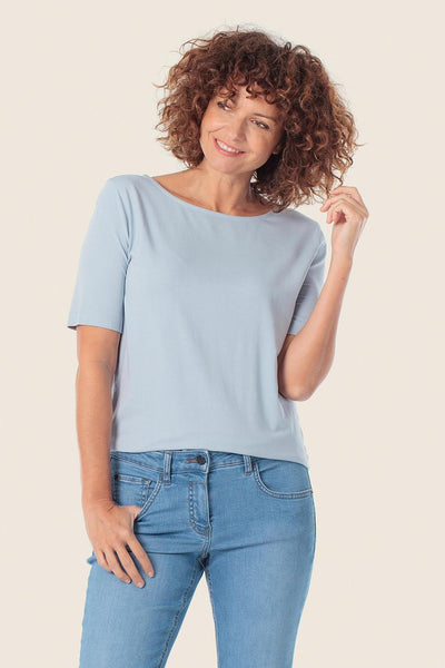 Basic T-Shirt
