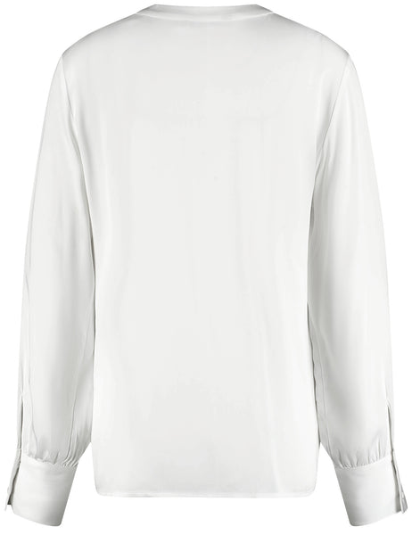 Blouse with Applique
