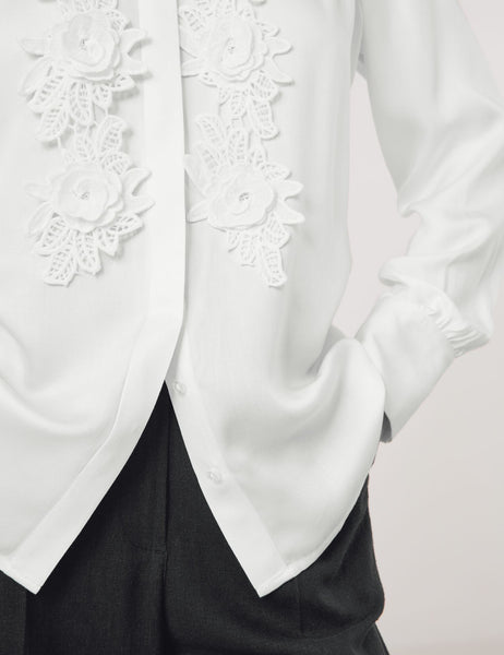 Blouse with Applique